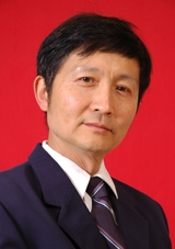 田强
