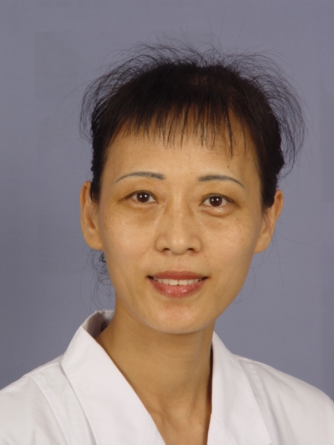刘毳