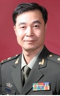 王飞