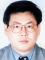 周雄根